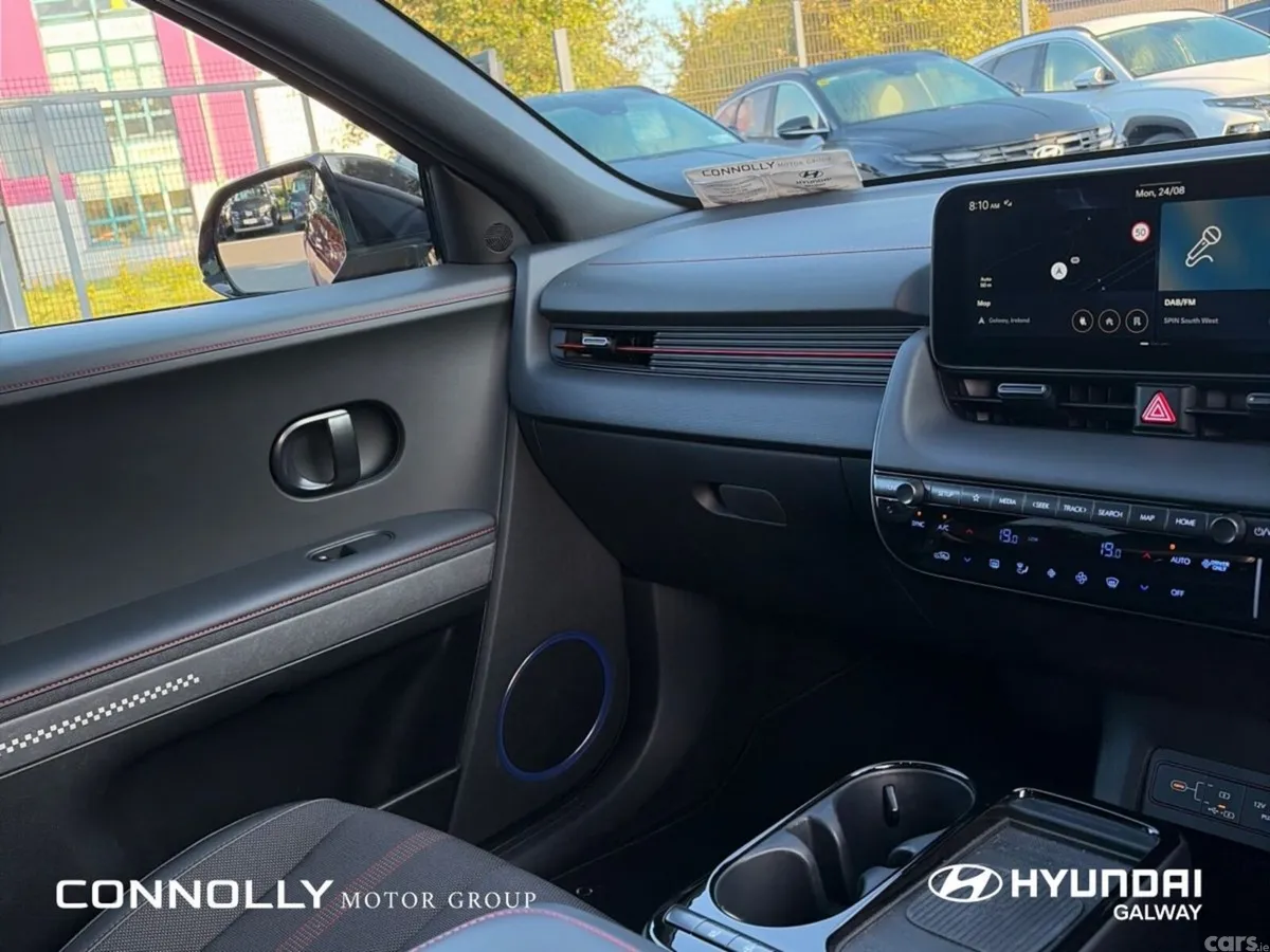 Hyundai IONIQ 5 MPV, Electric, 2025, Red