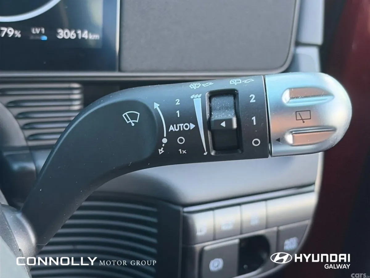 Hyundai IONIQ 5 MPV, Electric, 2025, Red