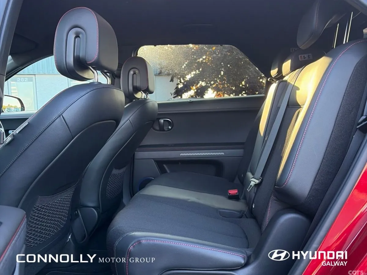 Hyundai IONIQ 5 MPV, Electric, 2025, Red