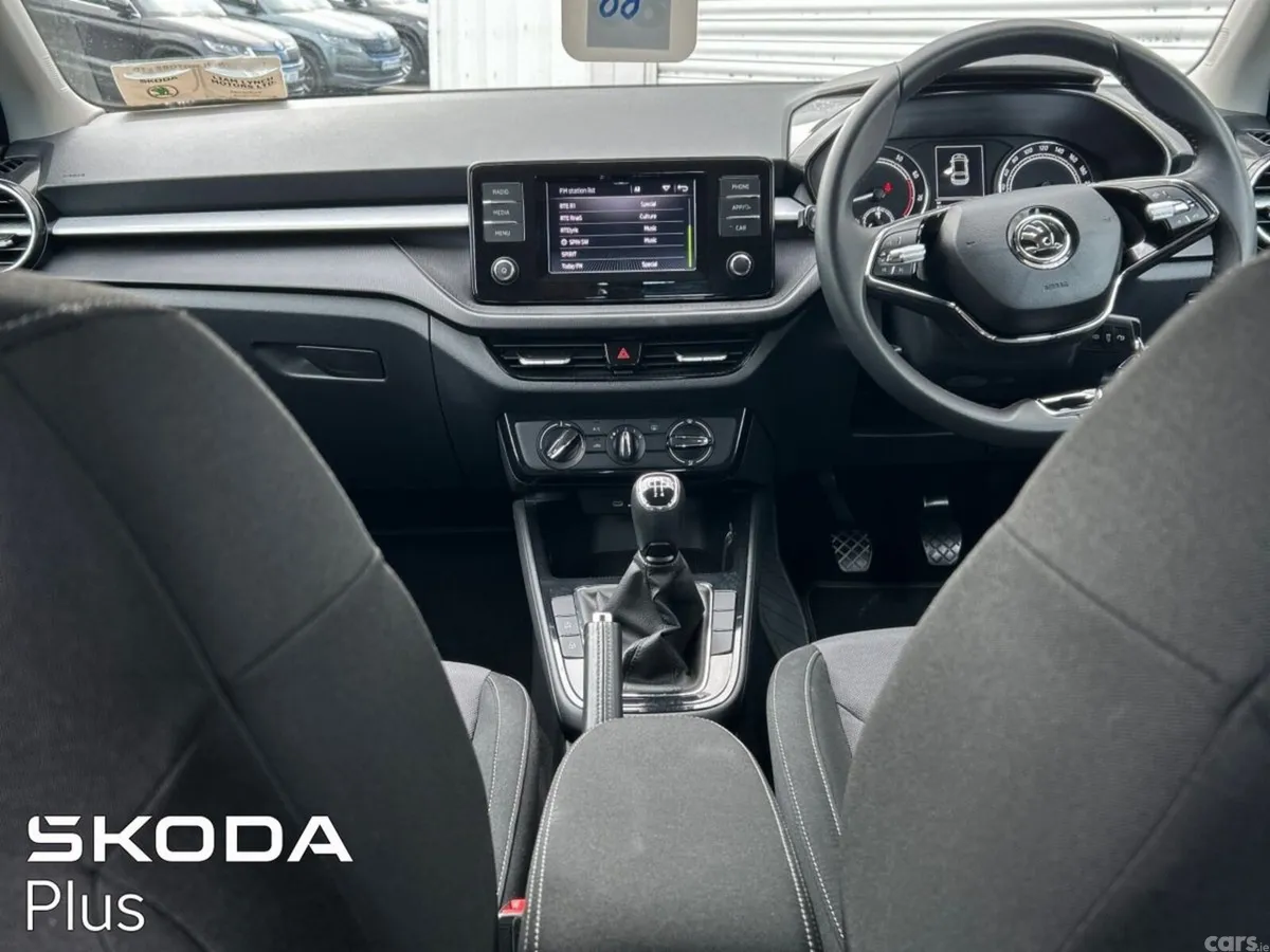 Skoda Fabia Hatchback, Petrol, 2023, Grey