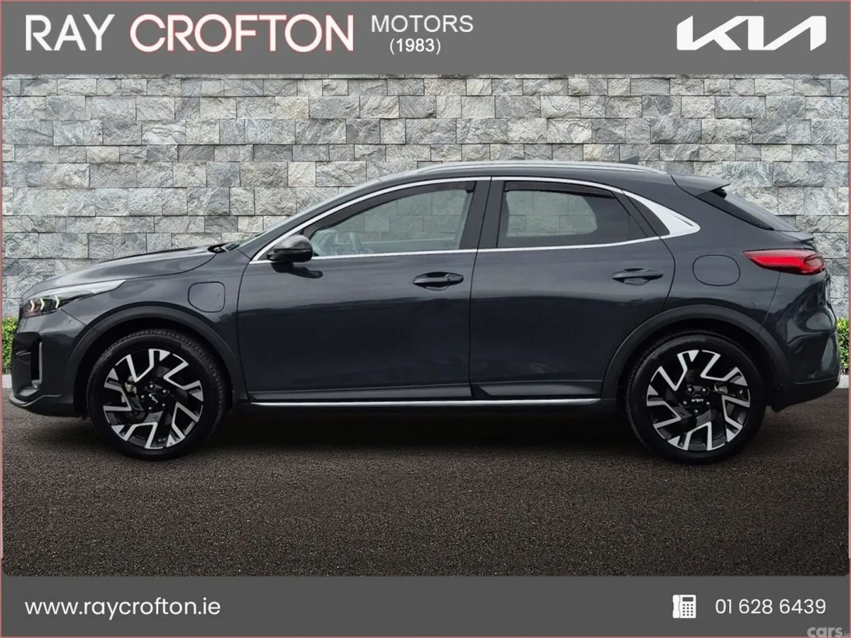 Kia XCeed Hatchback, Petrol Plug-in Hybrid, 2025, Grey