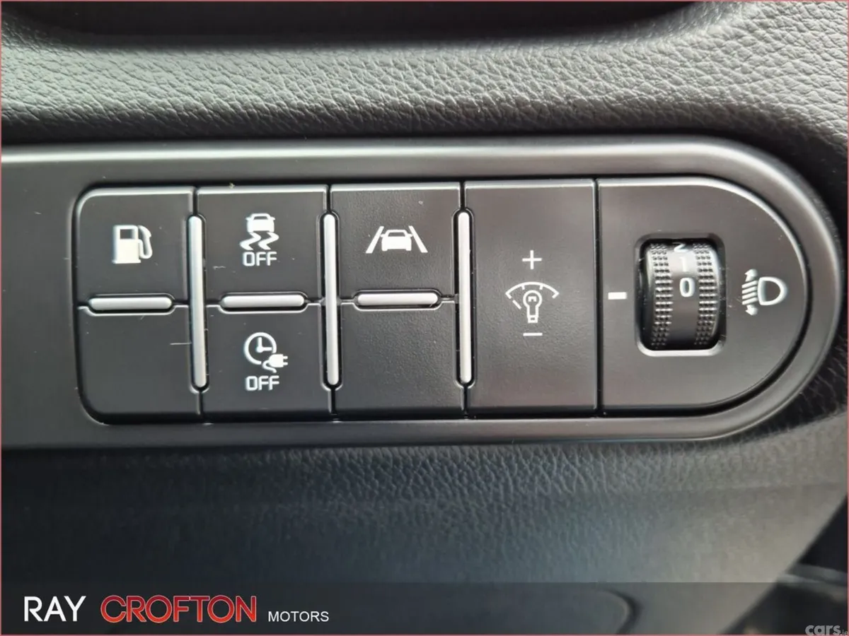 Kia XCeed Hatchback, Petrol Plug-in Hybrid, 2025, Grey
