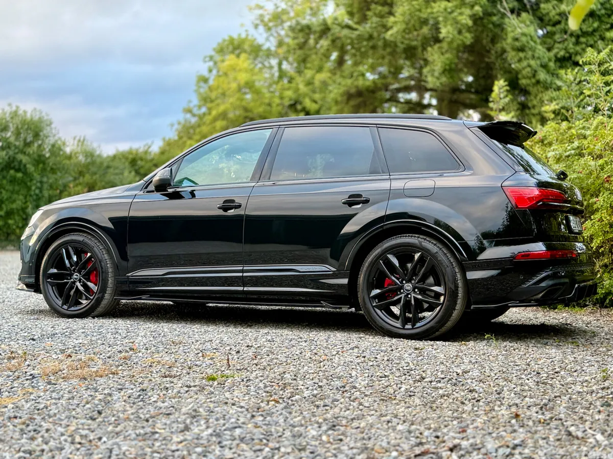 Audi Q7 SUV, Petrol Plug-in Hybrid, 2025, Black