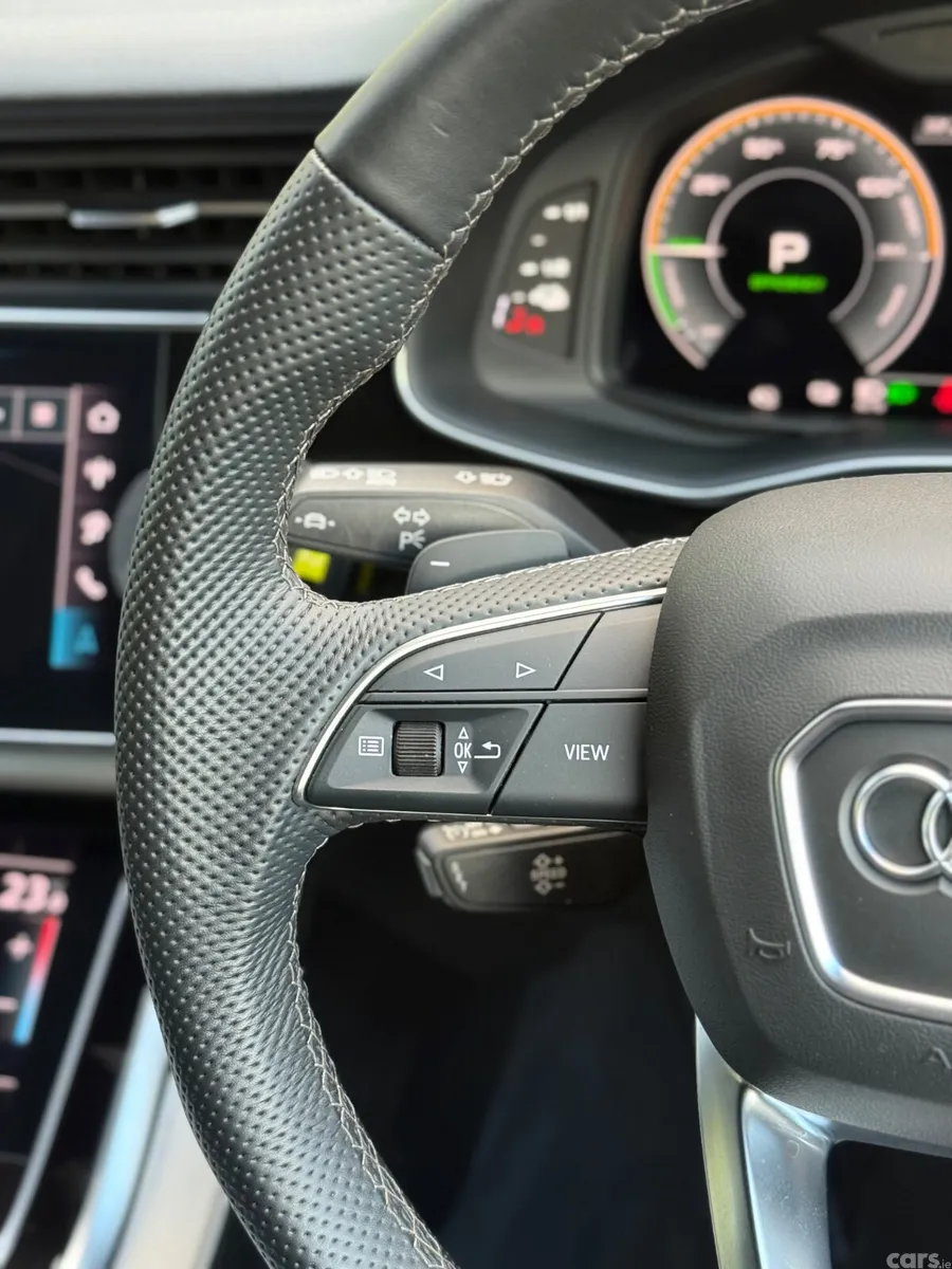 Audi Q7 SUV, Petrol Plug-in Hybrid, 2025, Black