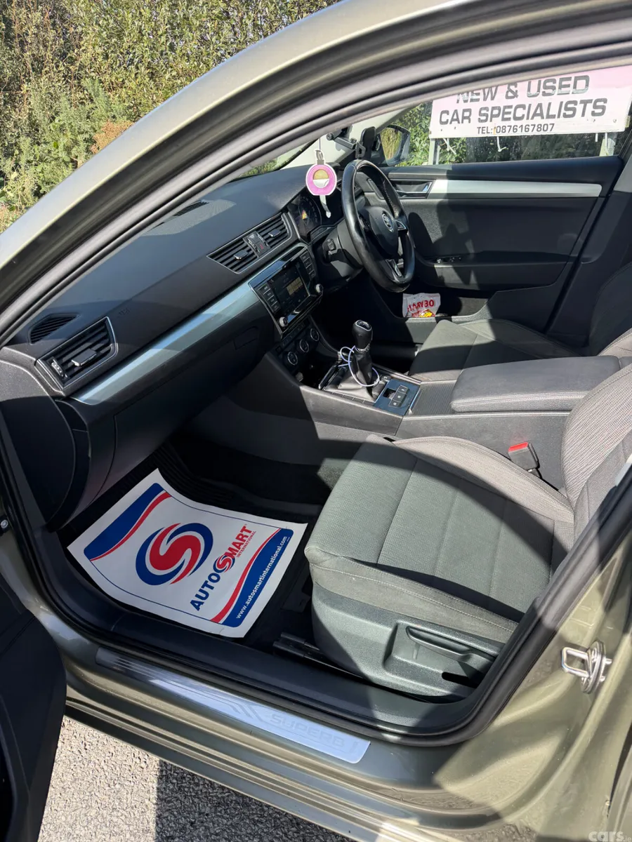 Skoda Superb Estate, Diesel, 2017, Green