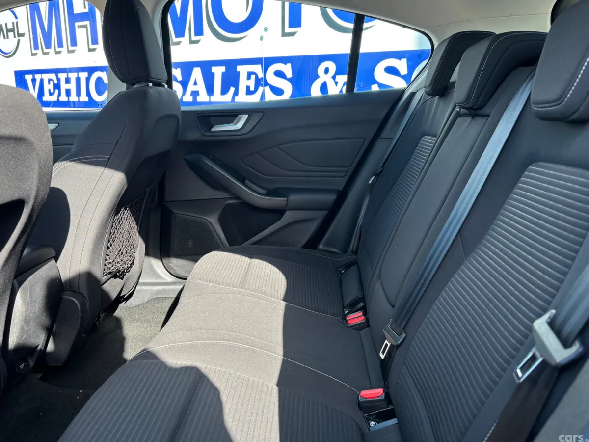 Ford Focus Hatchback, Diesel, 2019, Black