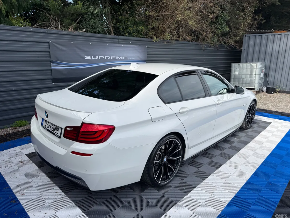 BMW 5-Series Saloon, Diesel, 2012, White