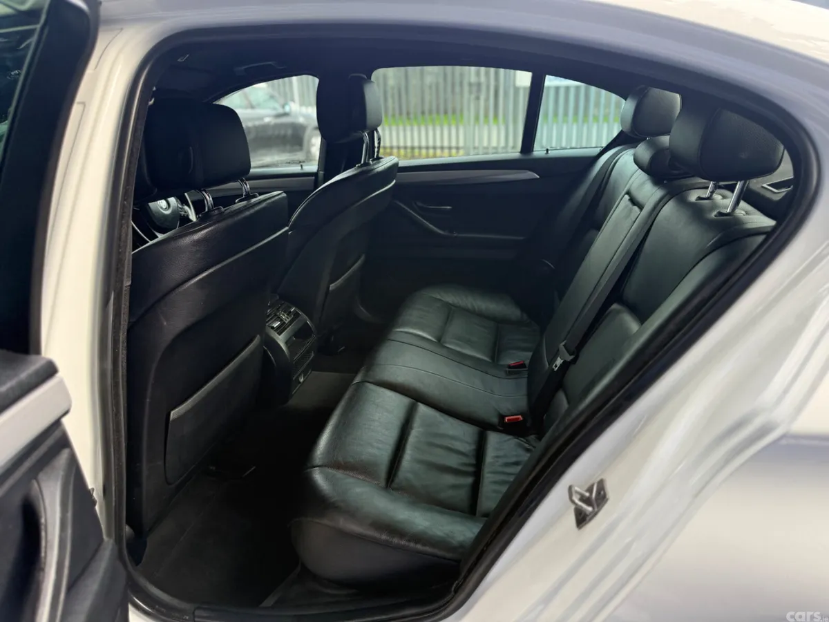 BMW 5-Series Saloon, Diesel, 2012, White