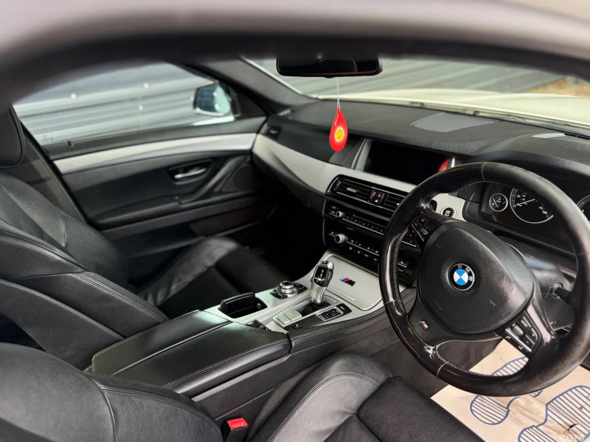 BMW 5-Series Saloon, Diesel, 2012, White
