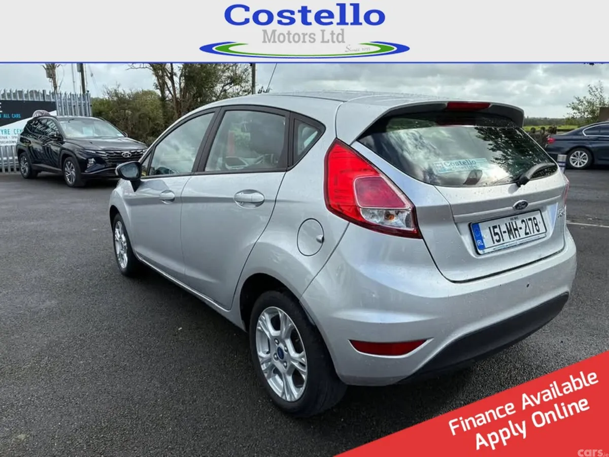Ford Fiesta Hatchback, Petrol, 2015, Silver