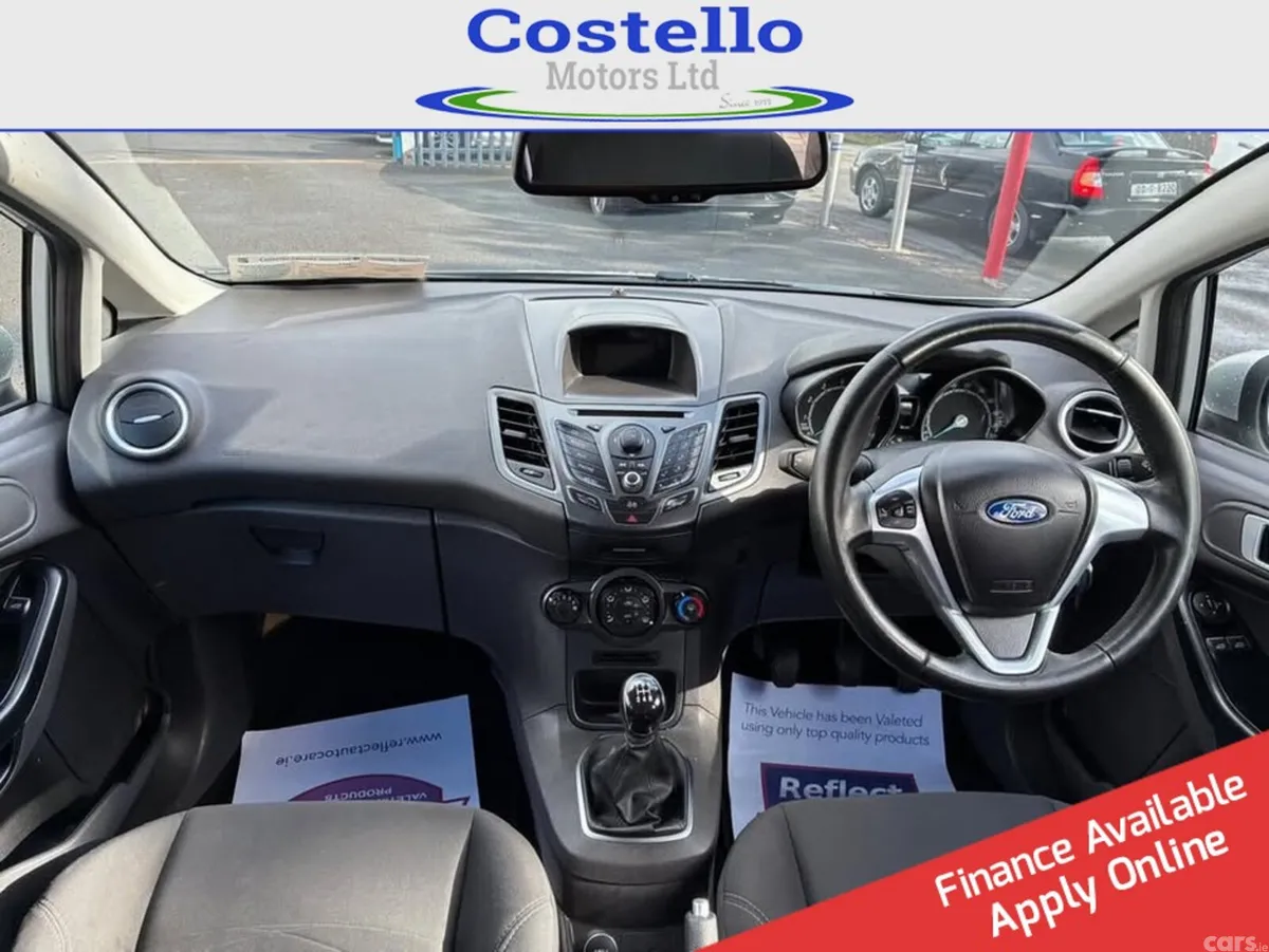 Ford Fiesta Hatchback, Petrol, 2015, Silver