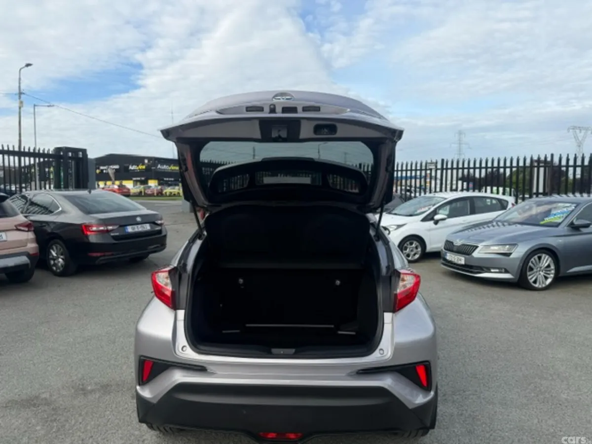 Toyota C-HR Hatchback, Petrol Hybrid, 2019, Grey