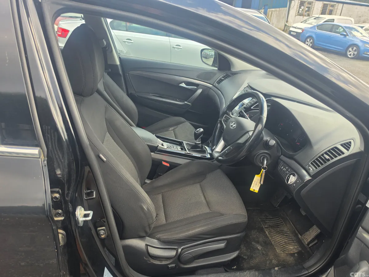 Hyundai i40 Saloon, Diesel, 2014, Black