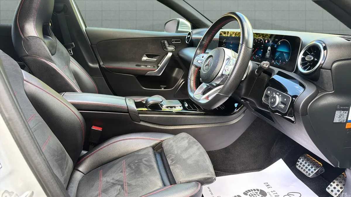Mercedes-Benz A-Class Hatchback, Diesel, 2019, Silver