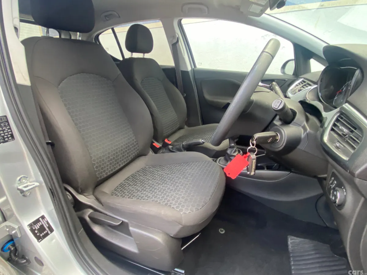 Opel Corsa Hatchback, Petrol, 2019, Grey