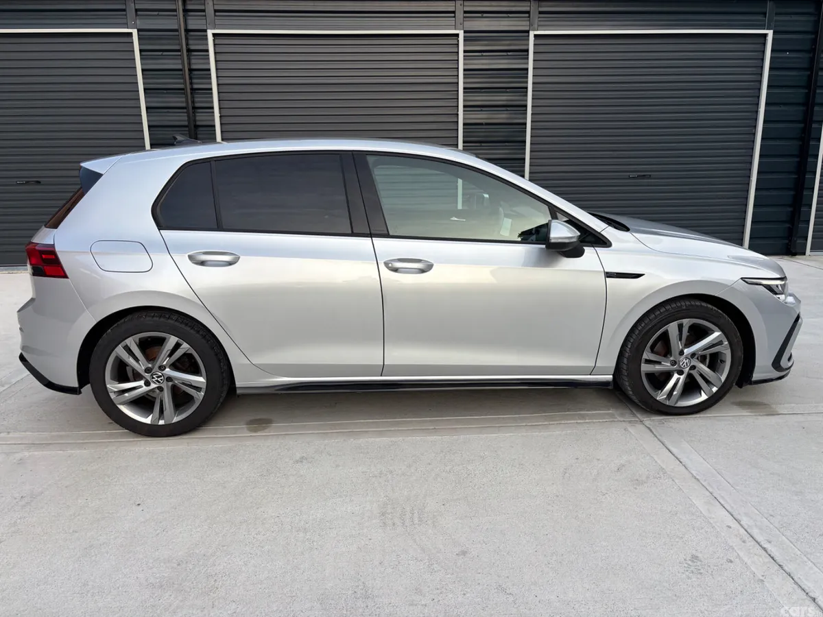 Volkswagen Golf Estate, Petrol, 2023, Grey