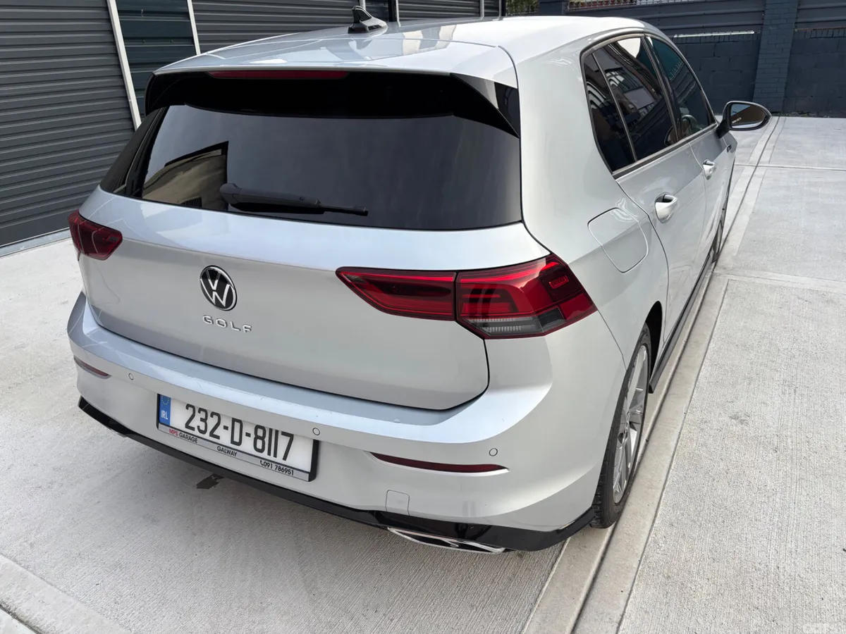 Volkswagen Golf Estate, Petrol, 2023, Grey