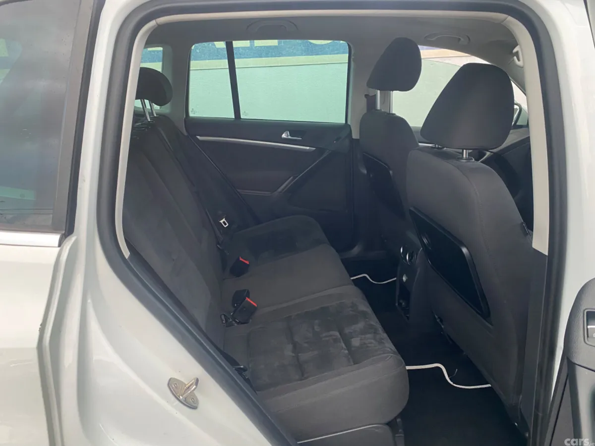 Volkswagen Tiguan SUV, Diesel, 2016, White