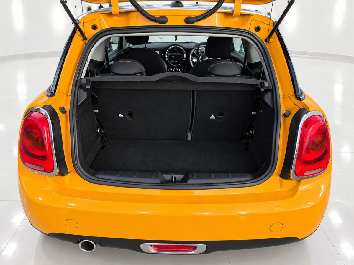 Mini Cooper Hatchback, Petrol, 2016, Orange