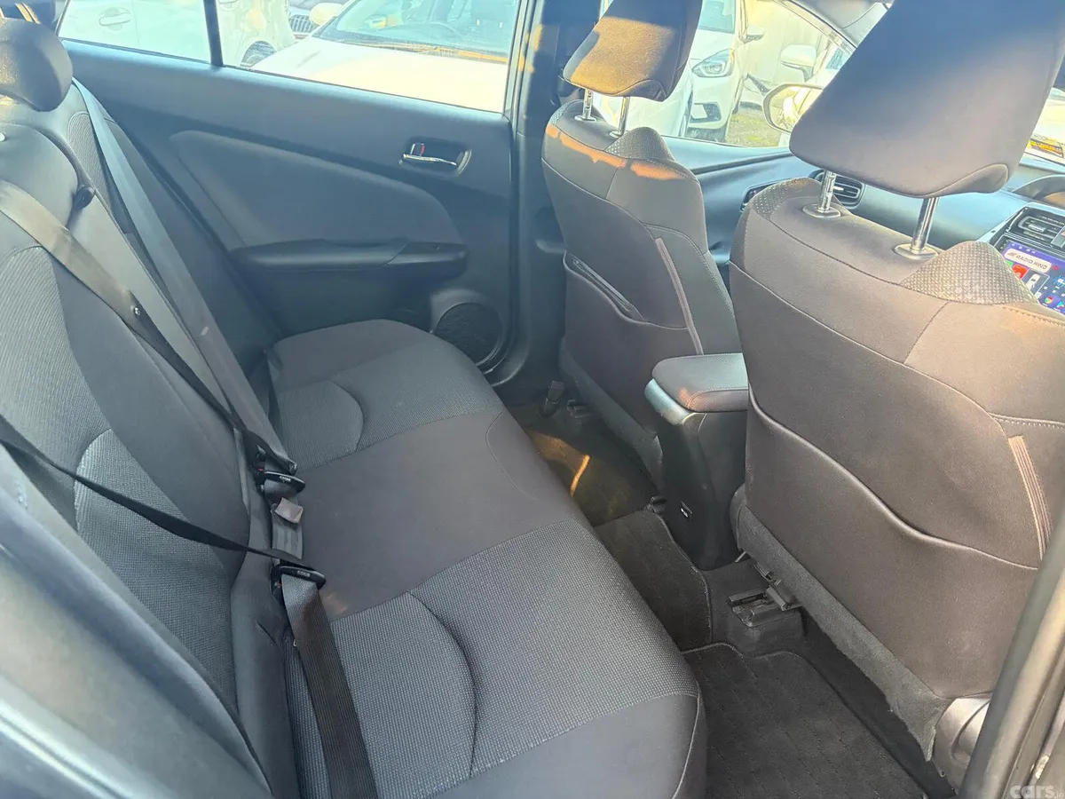 Toyota Prius Hatchback, Petrol Hybrid, 2021, Grey
