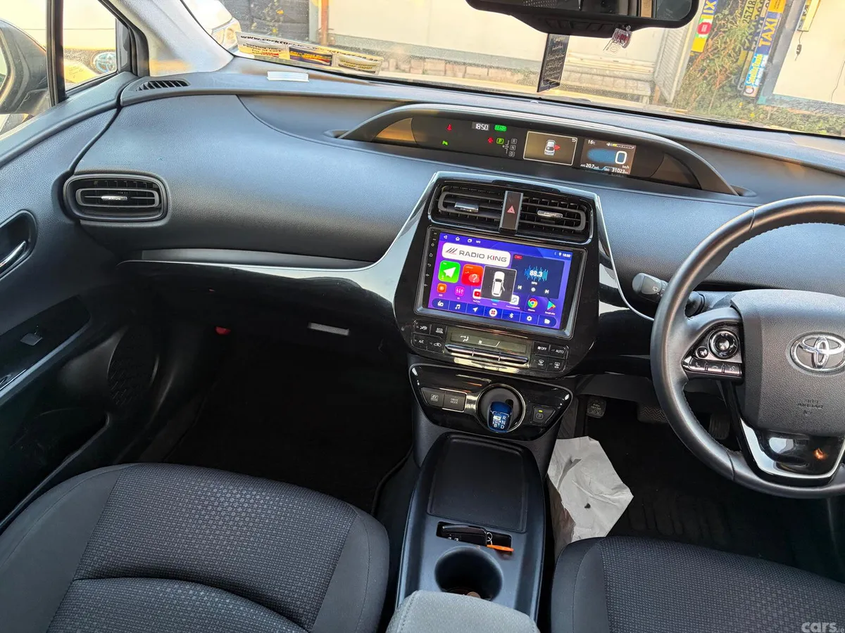 Toyota Prius Hatchback, Petrol Hybrid, 2021, Grey
