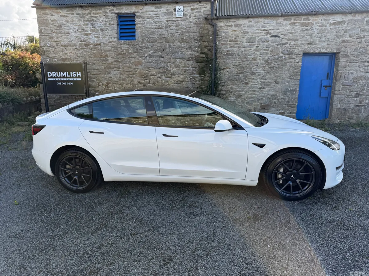 Tesla Model 3 Saloon, Electric, 2022, White