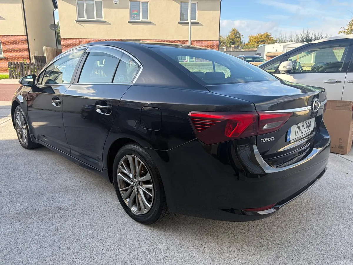 Toyota Avensis Saloon, Petrol, 2017, Black