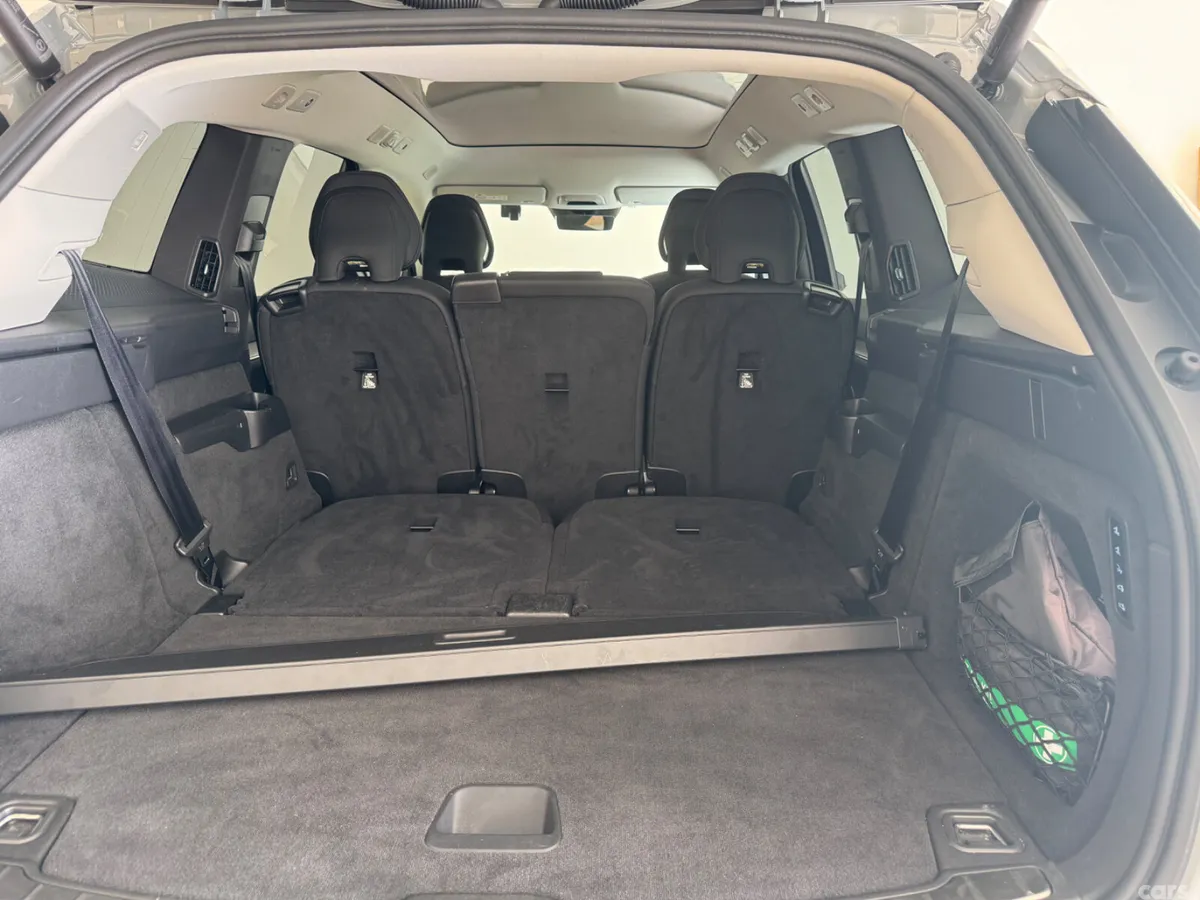 Volvo EX90 MPV, Electric, 2025, Grey