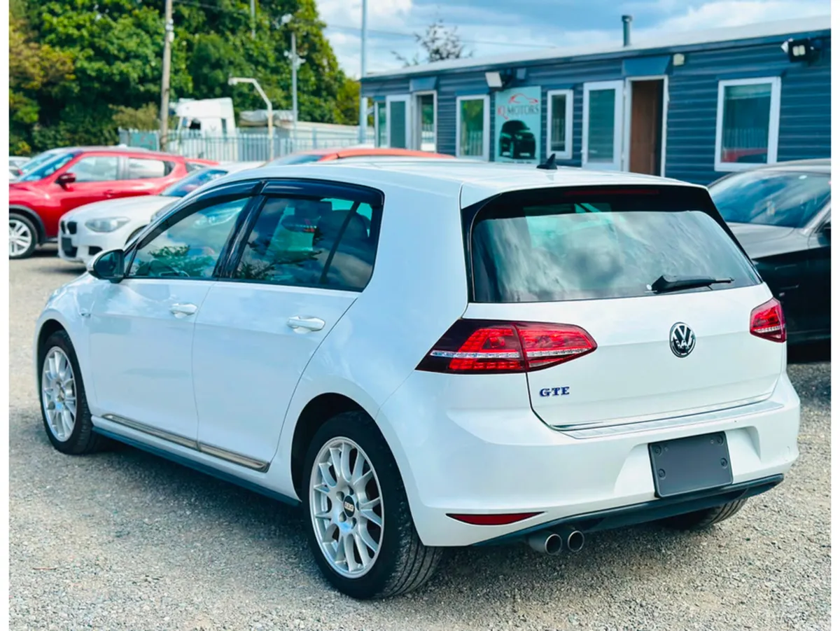Volkswagen Golf Hatchback, Petrol Plug-in Hybrid, 2015, White