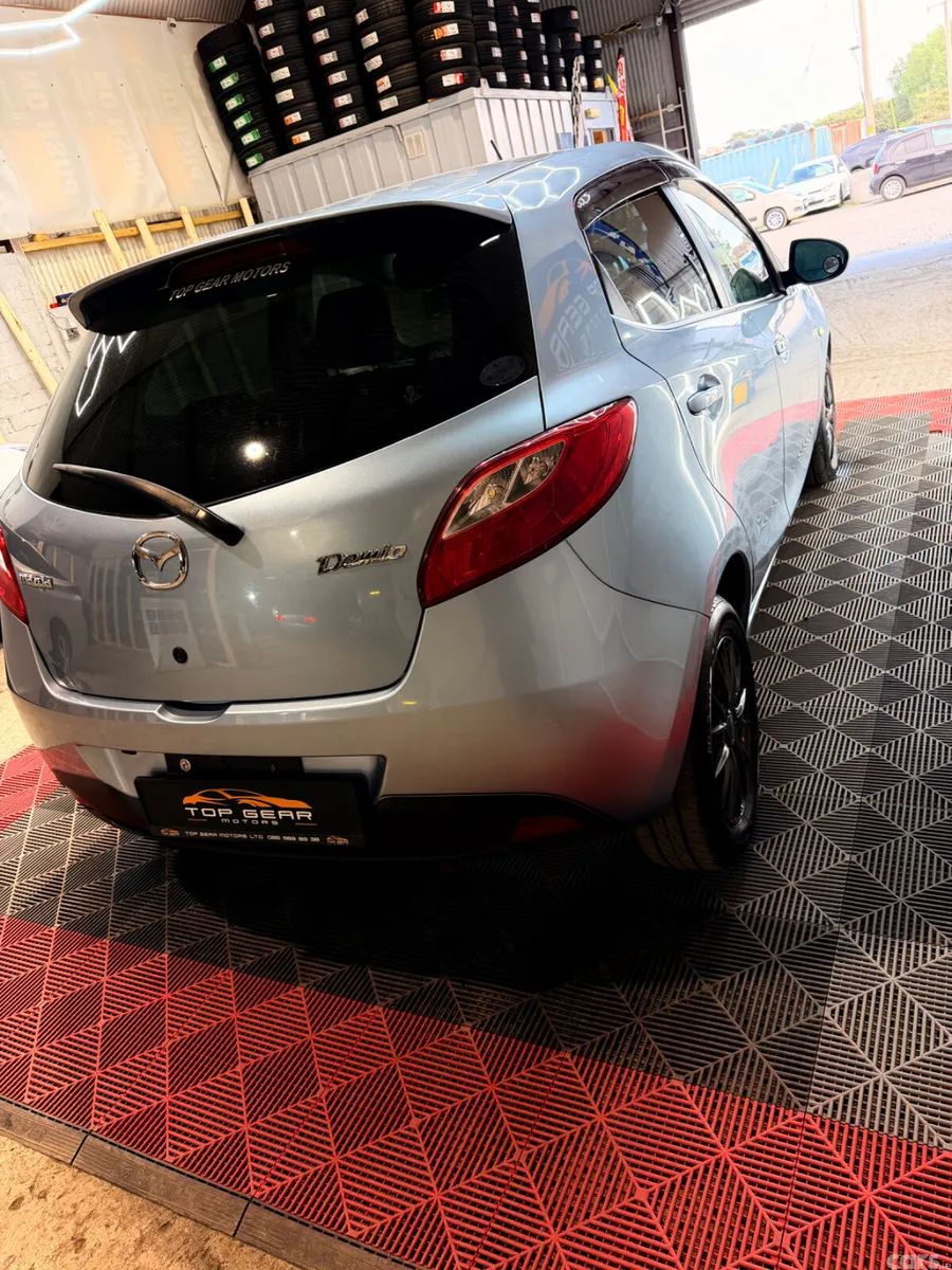 Mazda Demio Hatchback, Petrol, 2013, Blue