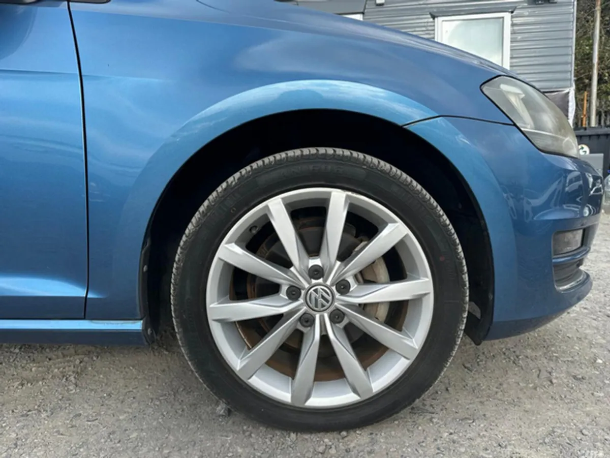 Volkswagen Golf Hatchback, Petrol, 2013, Blue