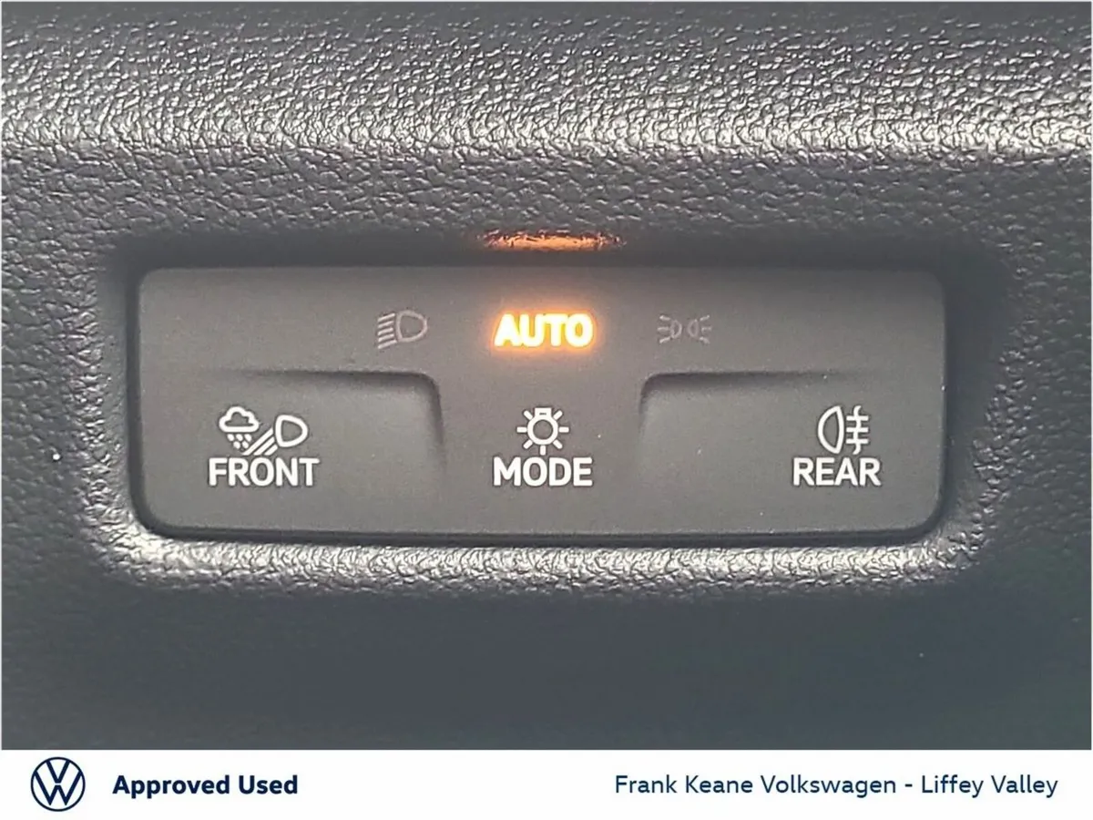 Volkswagen Tayron SUV, Petrol Plug-in Hybrid, 2027, Black