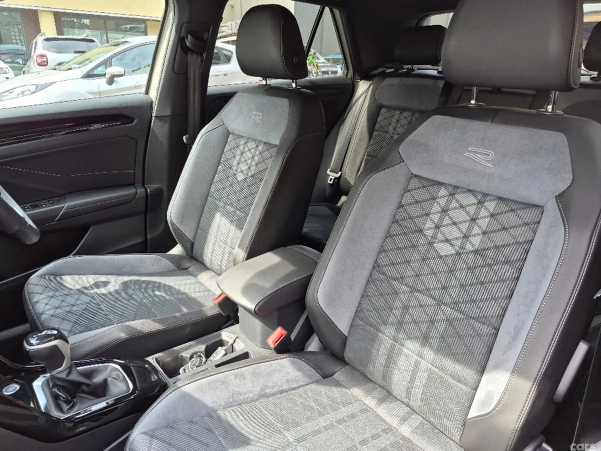 Volkswagen T-Roc SUV, Diesel, 2023, Grey