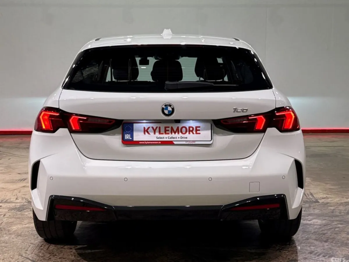 BMW 1-Series Hatchback, Petrol Hybrid, 2024, White