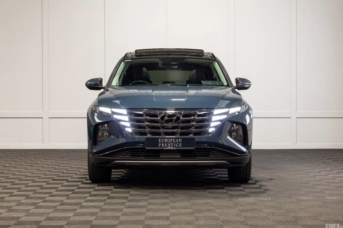 Hyundai Tucson SUV, Petrol Plug-in Hybrid, 2023, Blue