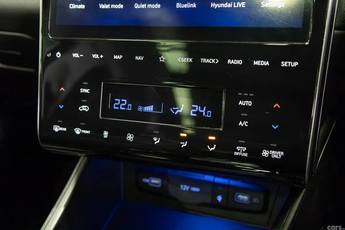 Hyundai Tucson SUV, Petrol Plug-in Hybrid, 2023, Blue