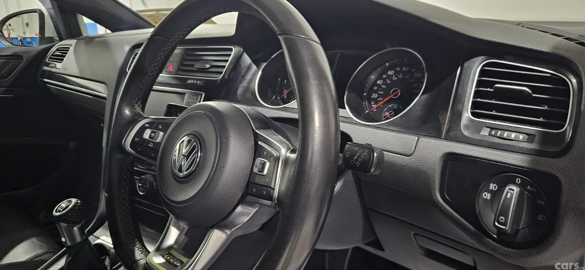 Volkswagen Golf Hatchback, Diesel, 2016, White