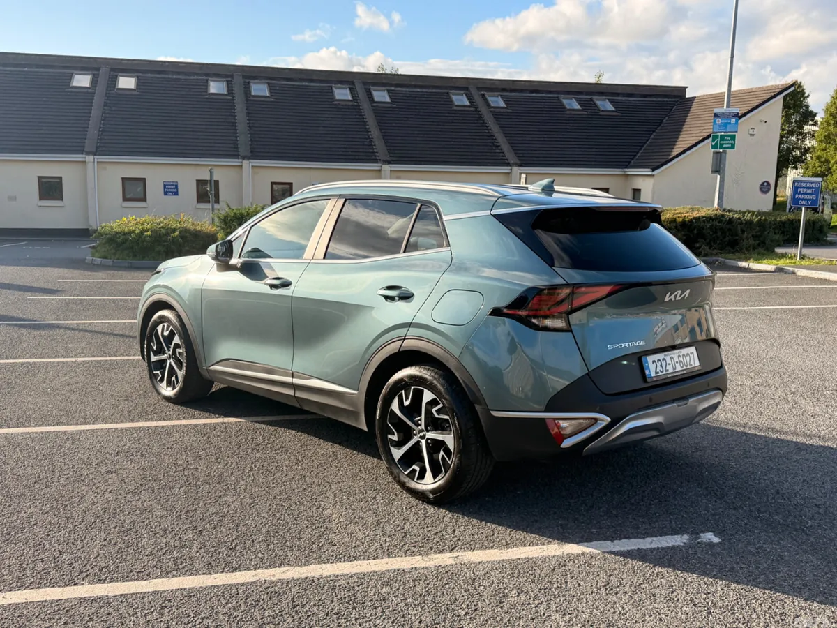 Kia Sportage SUV, Diesel, 2023, Grey
