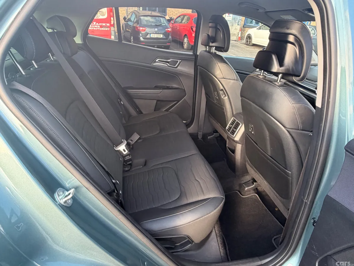 Kia Sportage SUV, Diesel, 2023, Grey