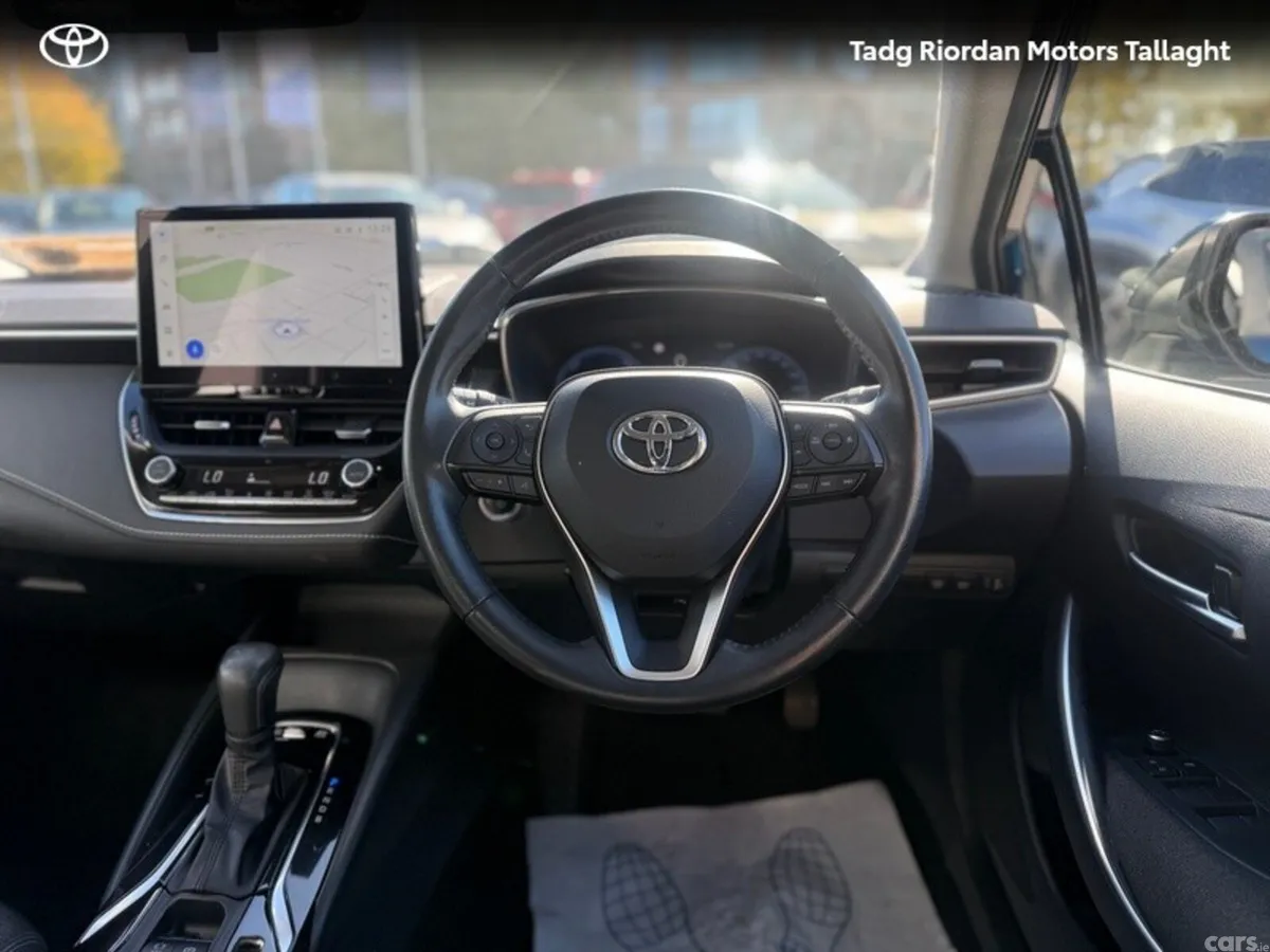 Toyota Corolla Saloon, Petrol Hybrid, 2023, Blue