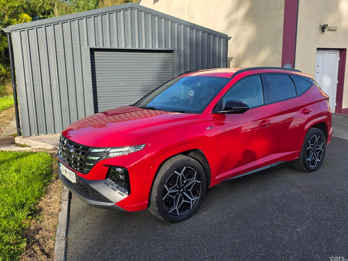 Hyundai Tucson SUV, Petrol Plug-in Hybrid, 2023, Red