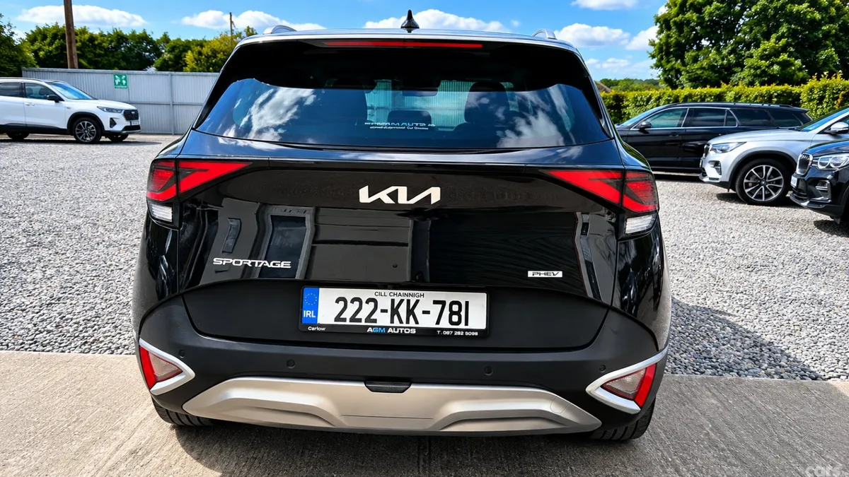 Kia Sportage SUV, Petrol Plug-in Hybrid, 2022, Black