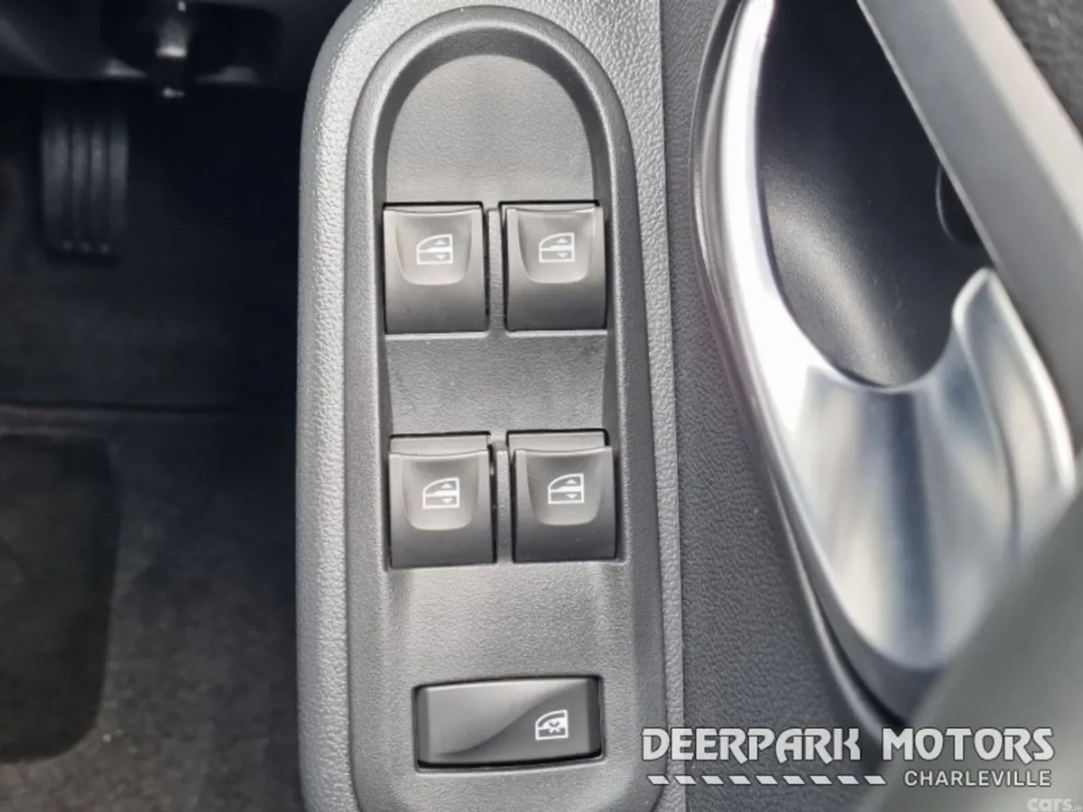 Dacia Duster SUV, Diesel, 2018, White