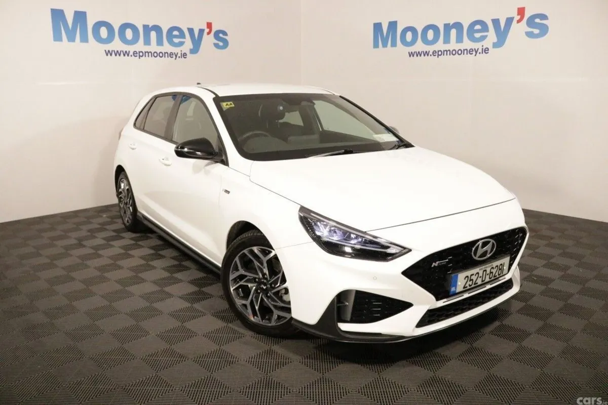 Hyundai i30 Hatchback, Petrol, 2025, White