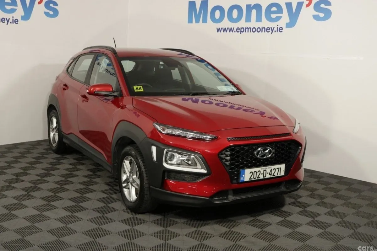 Hyundai KONA MPV, Petrol, 2020, Red