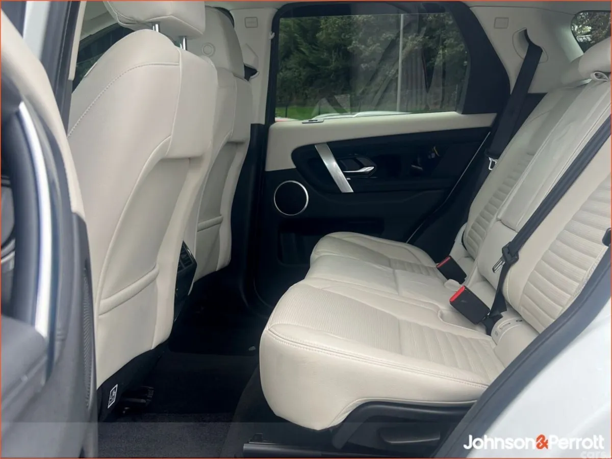 Land Rover Discovery Sport SUV, Diesel, 2021, White