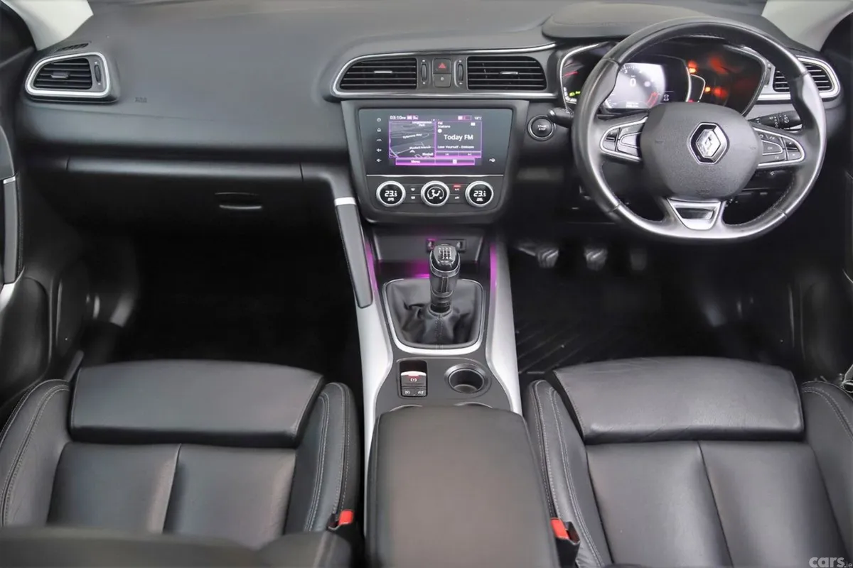 Renault Kadjar SUV, Diesel, 2021, Blue