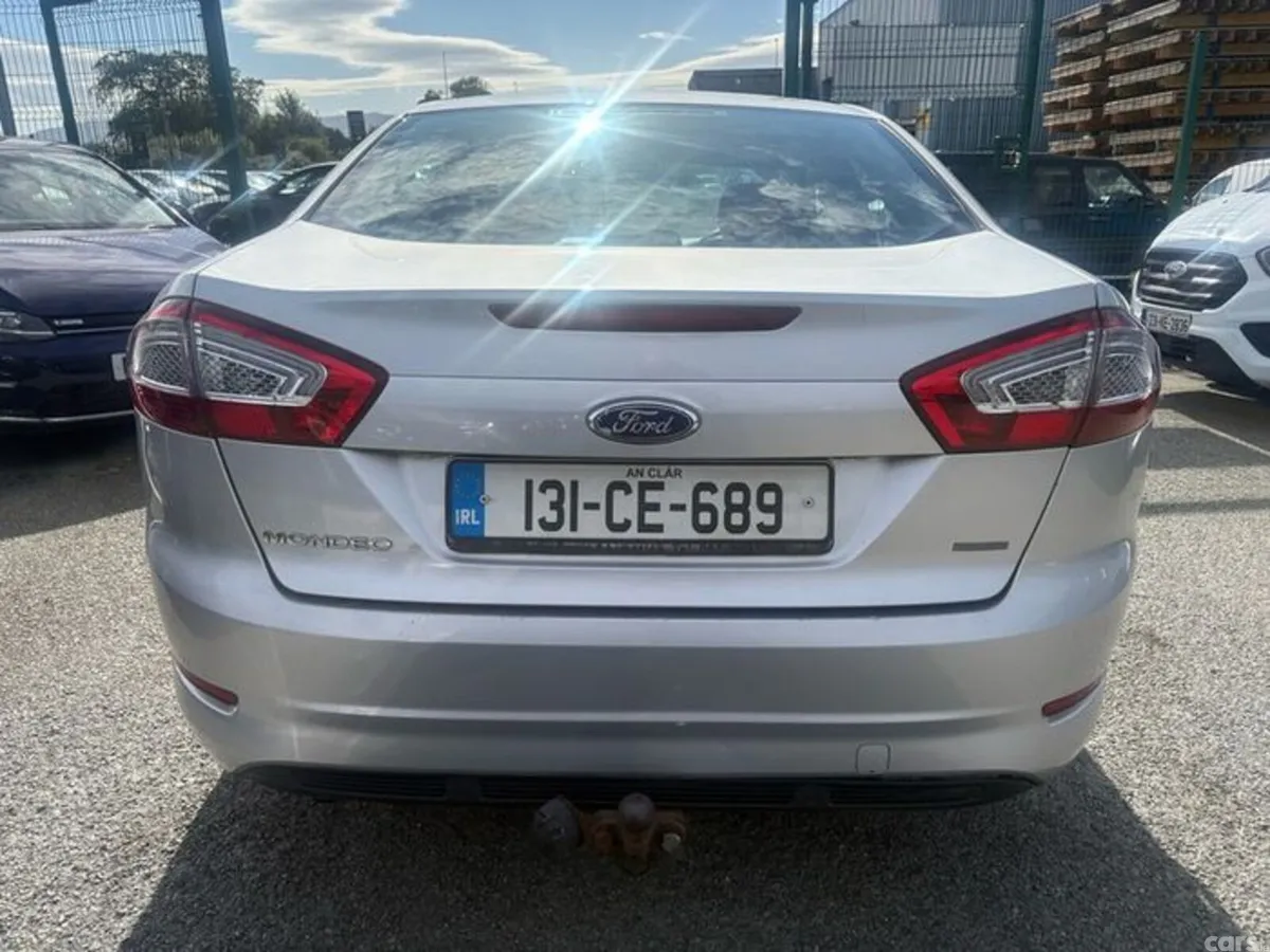 Ford Mondeo Saloon, Diesel, 2013, Silver