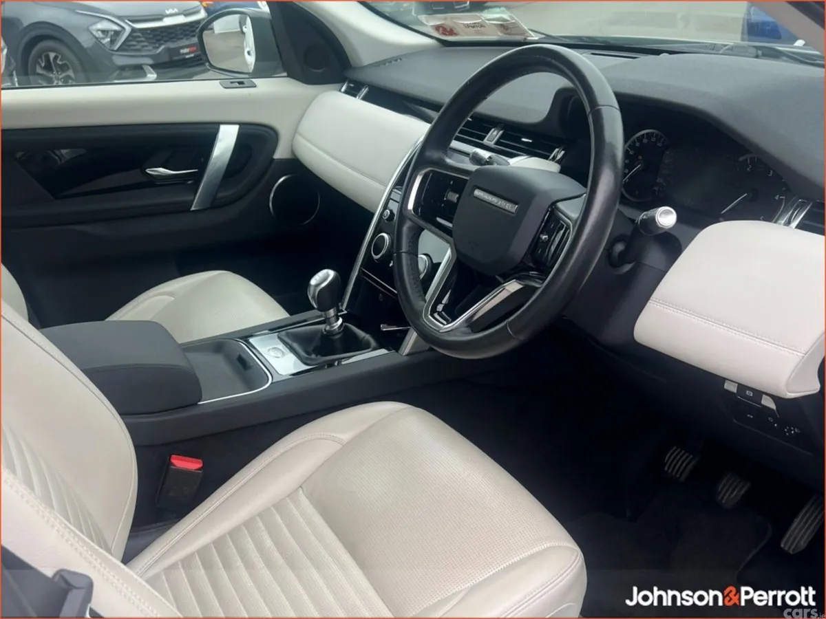 Land Rover Discovery Sport SUV, Diesel, 2021, White