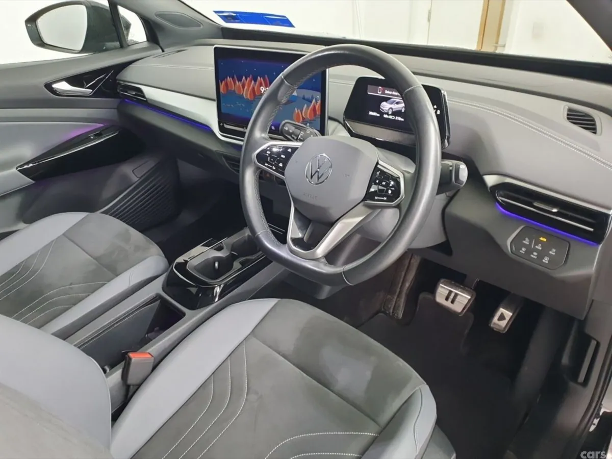 Volkswagen ID.4 SUV, Electric, 2025, Black